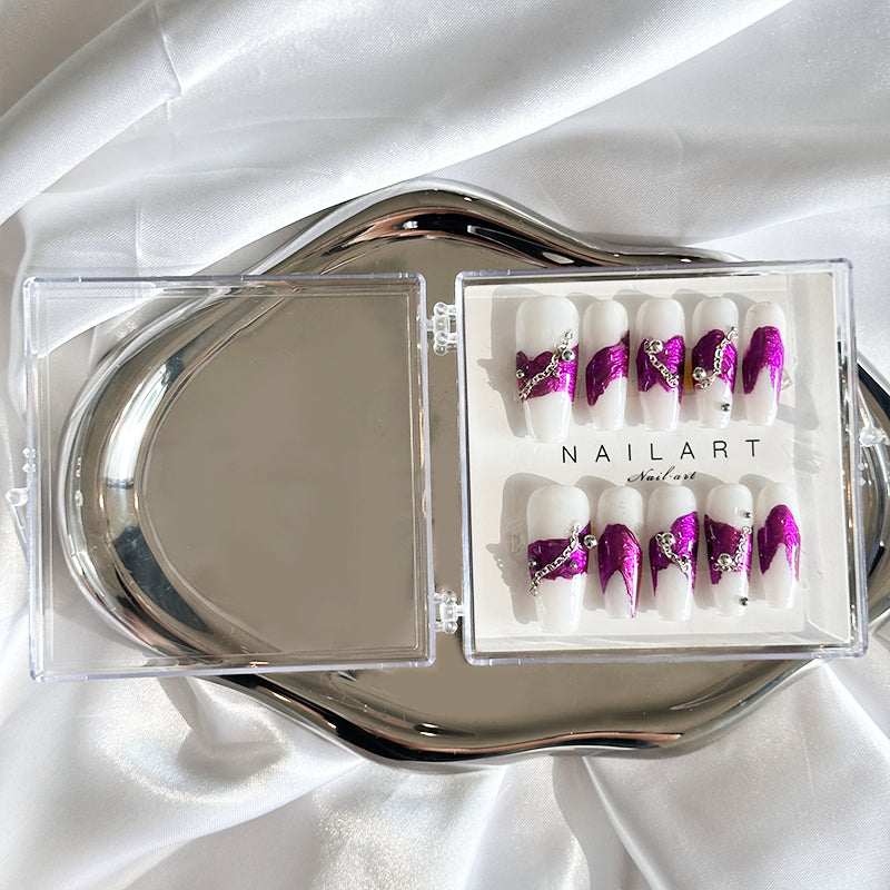 Satén violeta
